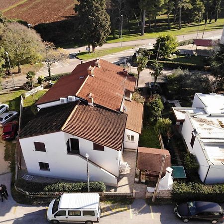 Apartments Kadum Porec Center Near The Beach المظهر الخارجي الصورة
