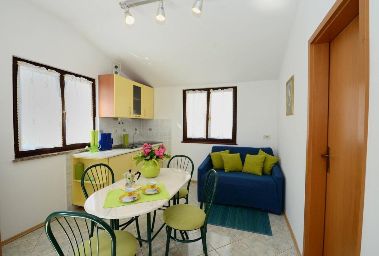 Apartments Kadum Porec Center Near The Beach المظهر الخارجي الصورة