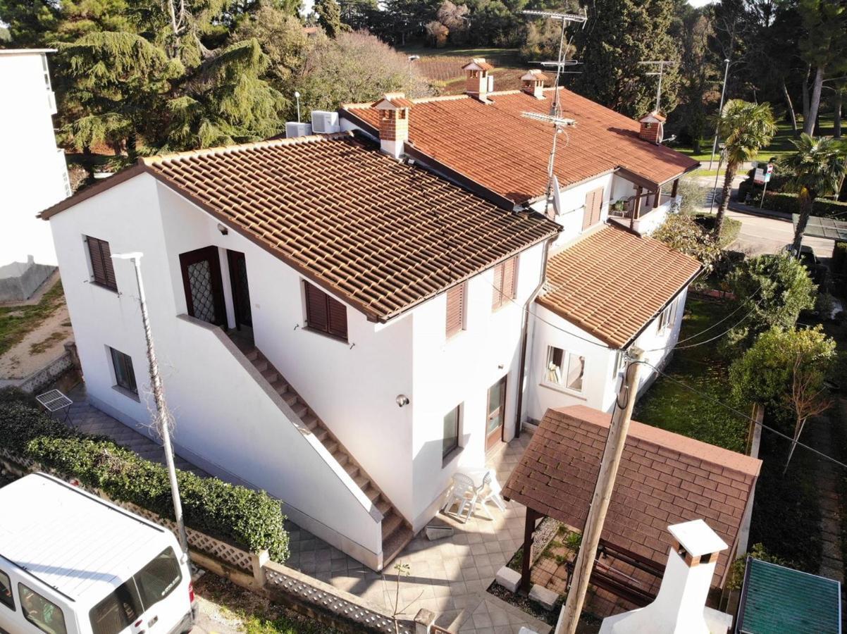 Apartments Kadum Porec Center Near The Beach المظهر الخارجي الصورة